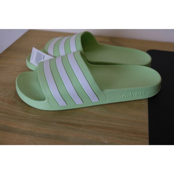NWT Adidas Adilette Aqua Sandal Slide Light Green Stripes Classic Foam Mens 10 - Picture 2 of 5